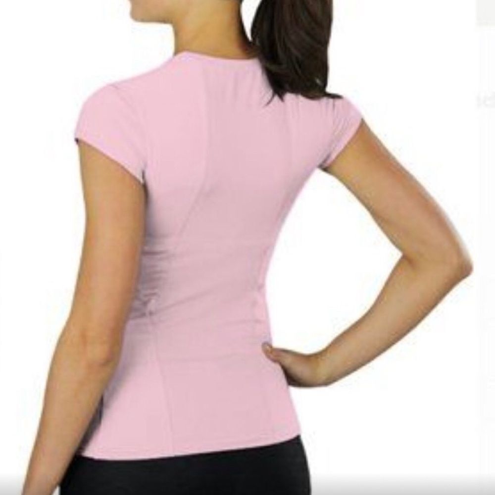 Alo Yoga CoolFit Light Pink Mesh Short Sleeve Stretch Performance Athetic Shirt